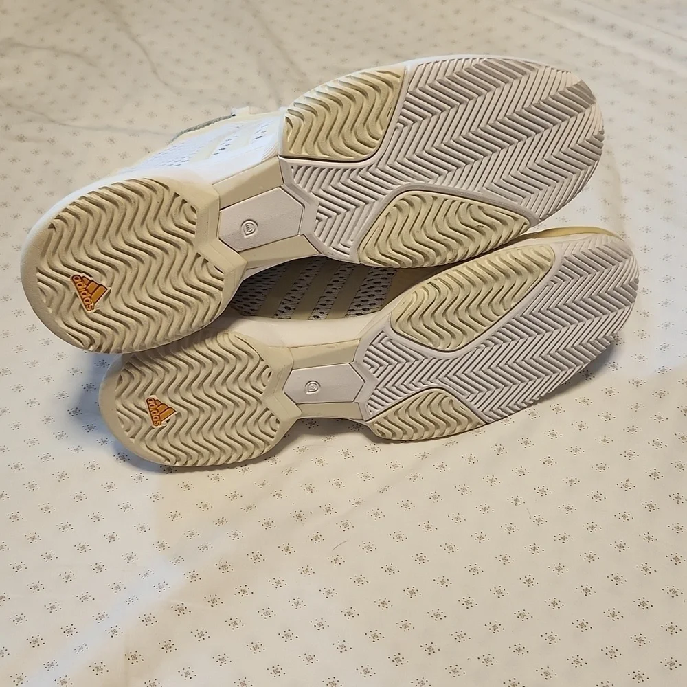 NWOT, Adidas by Stella McCartney white/yellow low-top mesh sneakers sz 10.5